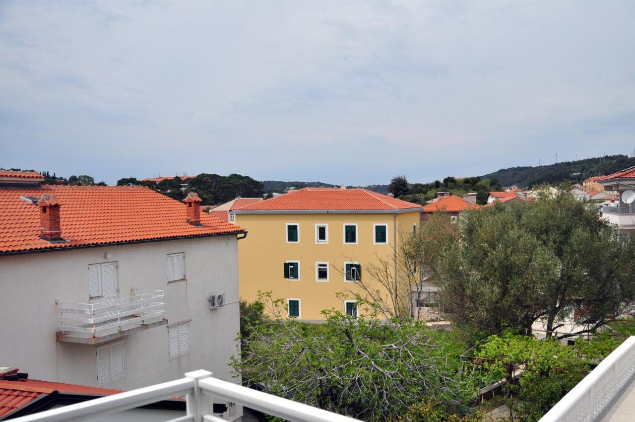 Rose Rooms At Island Of Rab Banjol Buitenkant foto